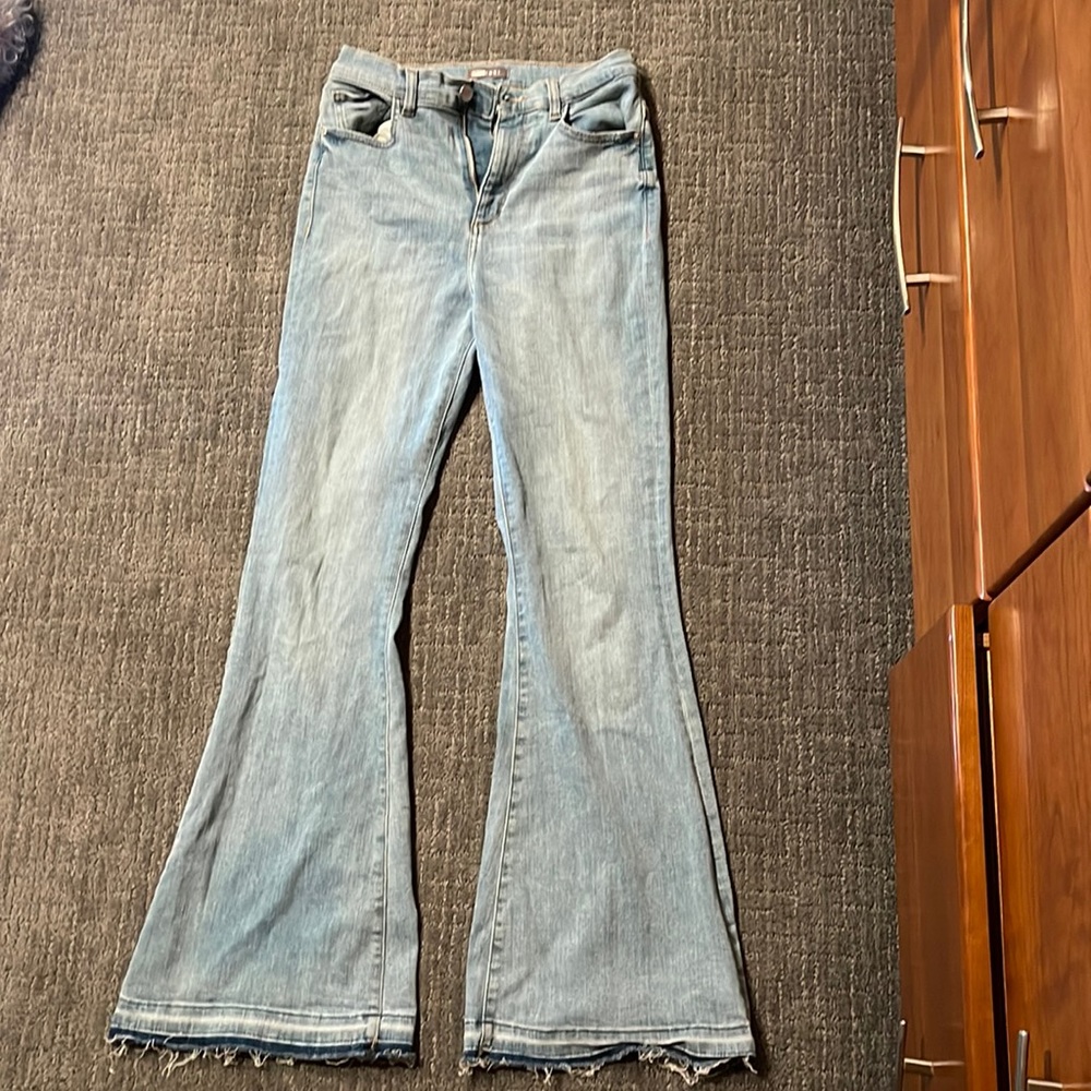 DL 1961 flare jeans